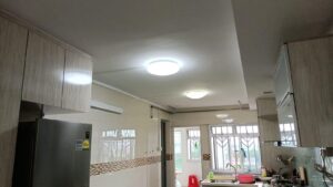 kitchen spalling after (1)